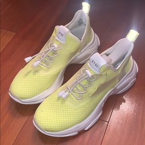 Size 9 never worn lime green sock sneakers!